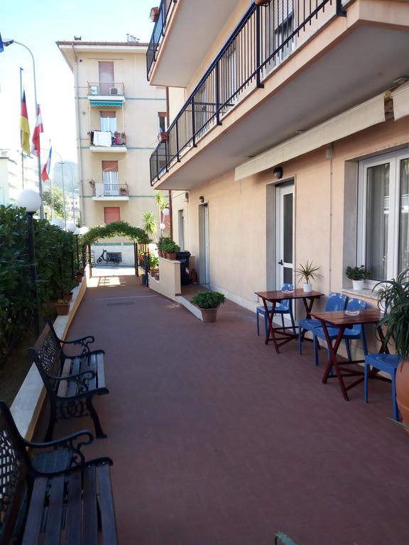 Hotel San Nazario Varazze Exterior foto